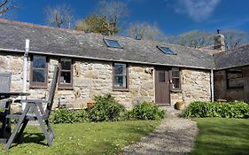 Idyllic Cornish Cottage In The Beautiful Lamorna Valley - Walk To Pub & Sea